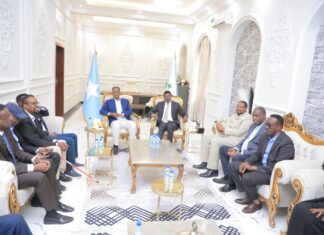 Madaxweynaha Galmudug oo Aqalka Madaxtooyada Ku Qaabilay Ra’iisul Wasaarihii Hore ee Soomaaliya.