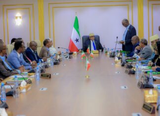 Madaxweynaha Somaliland oo la sheegay inuu goordhow isugu yeeray golihiisa wasiirrada.