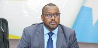 Guddoomiye kuxigeenka labaad ee Golaha Shacabka Baarlamaanka Soomaaliya oo ka qeyb galay kulan khibrad-isweydaarsi ah oo ay ka qeybgaleen Xildhibaanno ka ka tirsan labada Aqal ee Baarlamaanka Soomaaliya.