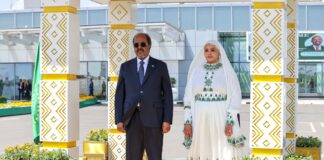 Madaxweyne Xasan Sheekh oo Addis Ababa uga Qeyb Galaya Shir Madaxeedka 39-aad ee Midowga Afrika