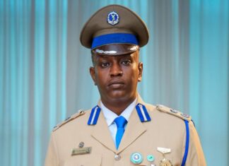 Taliyaha Booliska Soomaaliya Oo Magacaabay Taliyeyaal Cusub Xilli Amni Darro Ka Jirto Bay