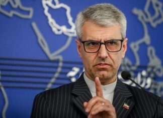 IIRAAN WAXA AY TIRI: “Ma ku tiirsanin oo kalia hal Hugaamiye/ shaqsi”.