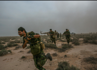 Iran oo sheegtay inay dagaalka ku qabteen Askar Mareykan ah.