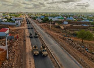 Ciidanka Xoogga Dalka oo Dhoollatus Awood Ciidan ku Muujiyay Xuska 66-guurada ee Ka Dhacay Dhuusamareeb