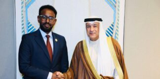 Wasiirka Hawlaha Guud Oo Baku Kulan Muhiim Ah Kula Yeeshay Xoghayaha Guud Ee GCC
