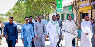 Hoggaamiyaha Ku-meel-gaarka ah ee Koonfur Galbeed oo Baydhabo Shacabka Kula Qaatay Farxadda Ciidda Carafo