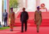 Madaxweyne Xasan Sheekh Maxamuud oo ubax dhigay Taallada Dhagaxtuur munaasabadda 26-ka Juun