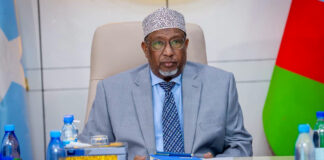 Sheekh Aadan Madoobe oo Kulan La Qaatay Wasiirrada Cusub