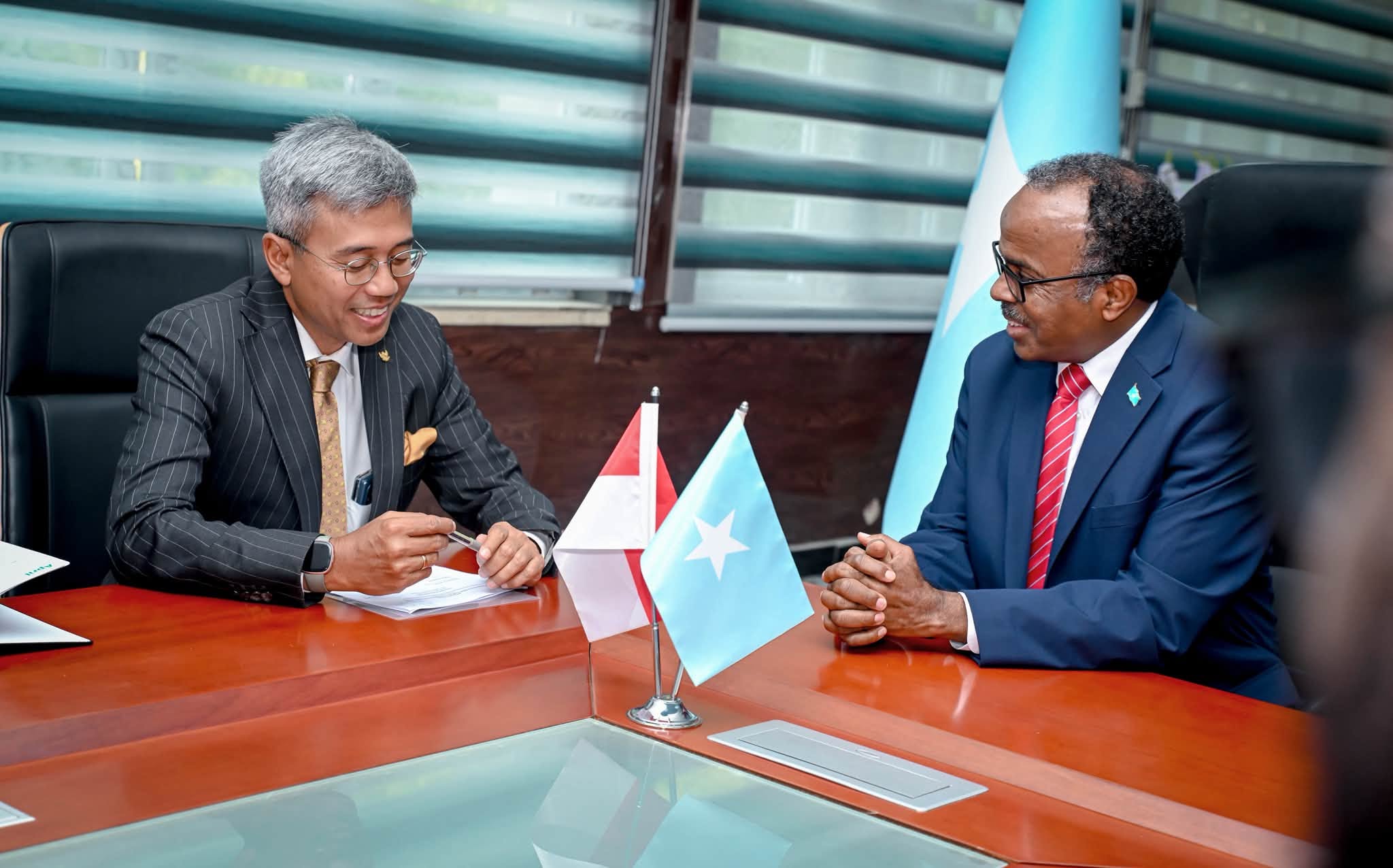 Soomaaliya iyo Indonesia oo ka wada hadlay xoojinta iskaashiga Dhaqaalaha Buluugga ah