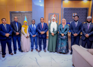 Duqa Muqdisho oo Qaabilay Duqa Magaalada Bristol ee Ingiriiska