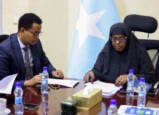 Aqalka Sare oo Wasiir Ku-xigeenka Deegaanka Wax Ka Weydiiyey Hindise-Sharciyeedka Saadaasha Hawada iyo Cimilada
