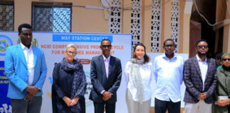 Guddoomiyaha Hay’adda Qaxootiga iyo Barakacayaasha Qaranka oo Kormeeray Xarunta Soo-dhoweynta Muwaadiniinta Soomaaliyeed ee Dalka Dibaddiisa laga Soo Celiyey
