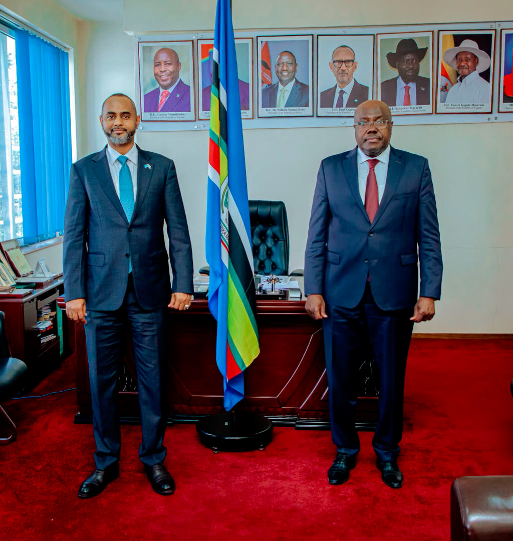 Guddoomiyaha Golaha Shacabka oo Arusha kula kulmay Guddoomiyaha EALA