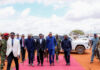 Ra’iisul Wasaare Xamsa oo Balanballe ku dhex dhigay heshiis nabadeed oo soo afjaraya colaaddii Balanballe iyo Guriceel