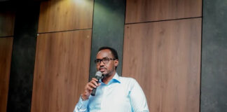 Hoggaamiyaha Galmudug Liibaan Axmed Xasan oo Kulan la Qaatay Waxgaradka iyo Bulshada Reer Xaaji Saleebaan