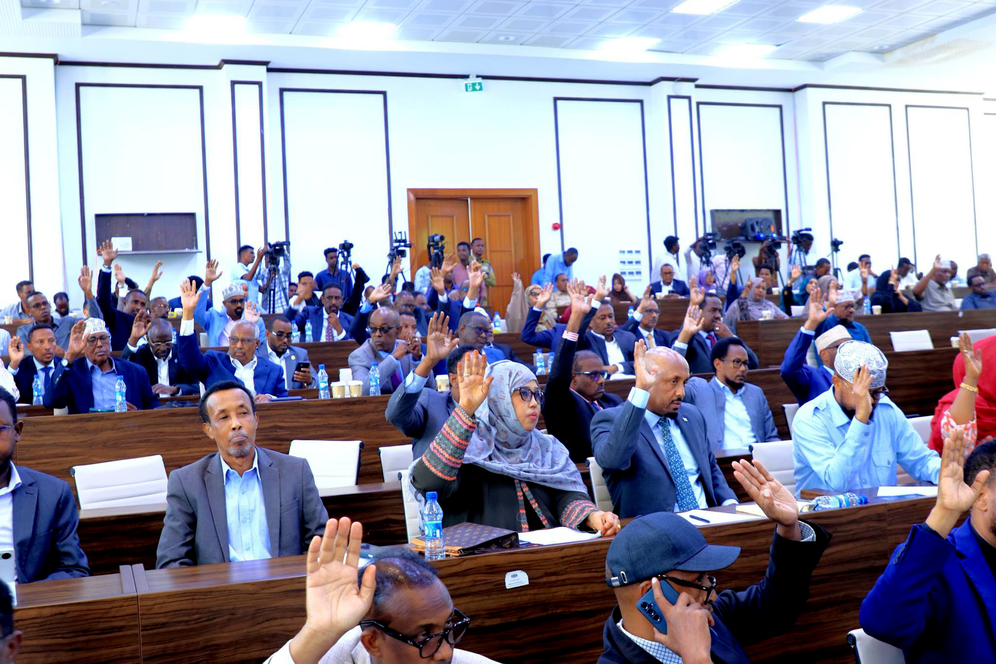 Baarlamaanka Federaalka oo Akhrinta Koowaad Mariyey Miisaaniyadda Dowladda ee 2027-ka