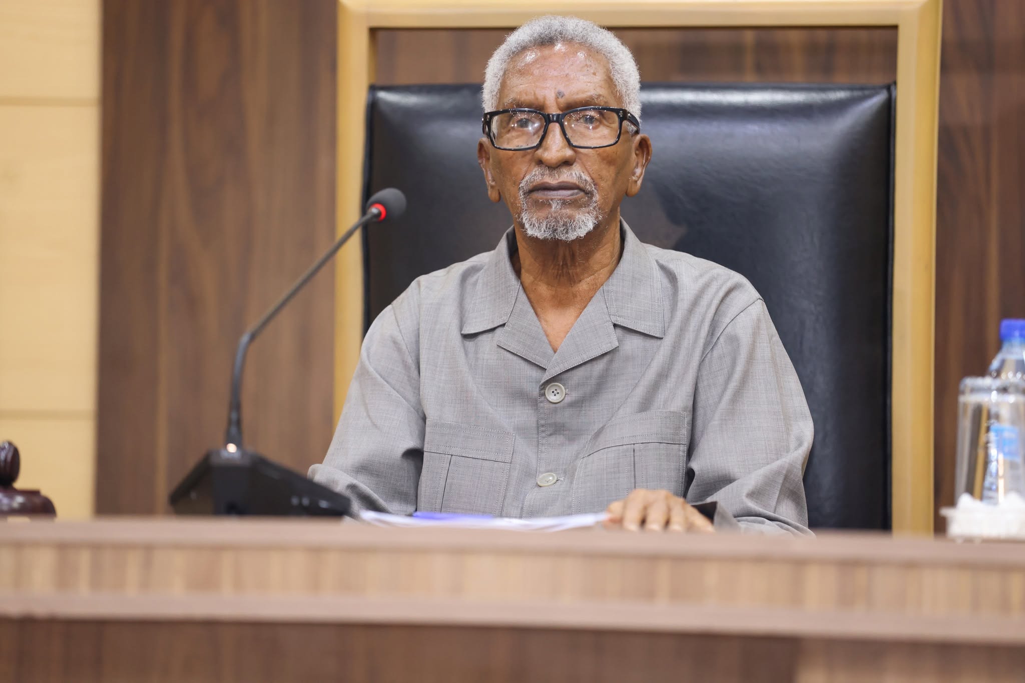 Aqalka Sare oo ka dooday Hindise-sharciyeedyada Bangiga Dhexe iyo Maareynta Deegaanka