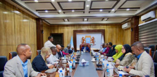 Guddoomiyaha Golaha Shacabka oo Kulan Wadatashi ah la Qaatay Bulshada Rayidka ah